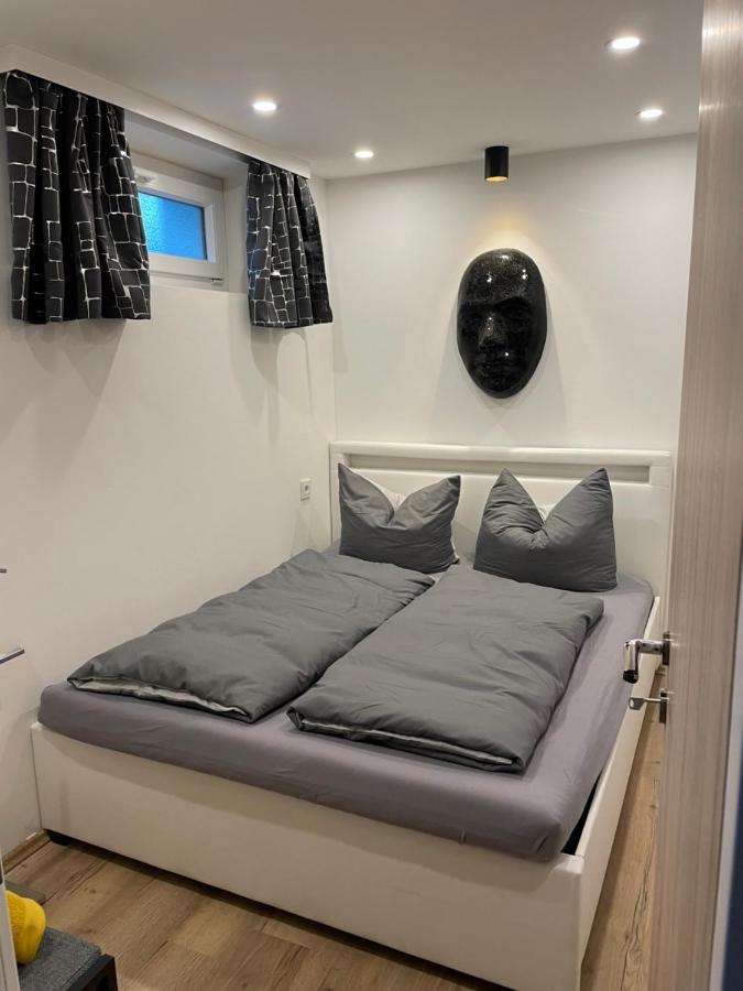 Aussergewoehnliche Kellerloft Appartement Innsbruck